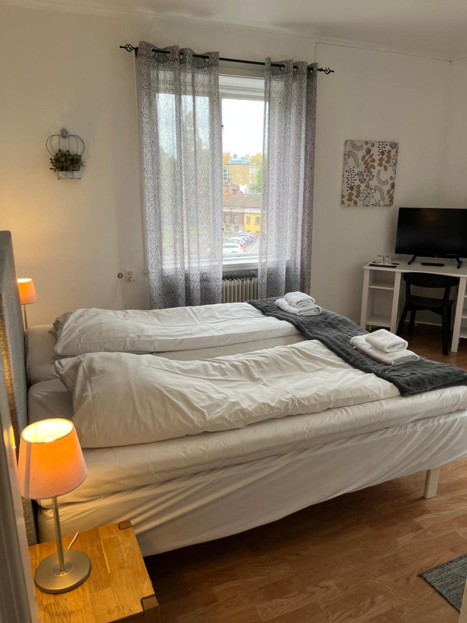 Vaesterhoejdsgarden Skovde Luaran gambar