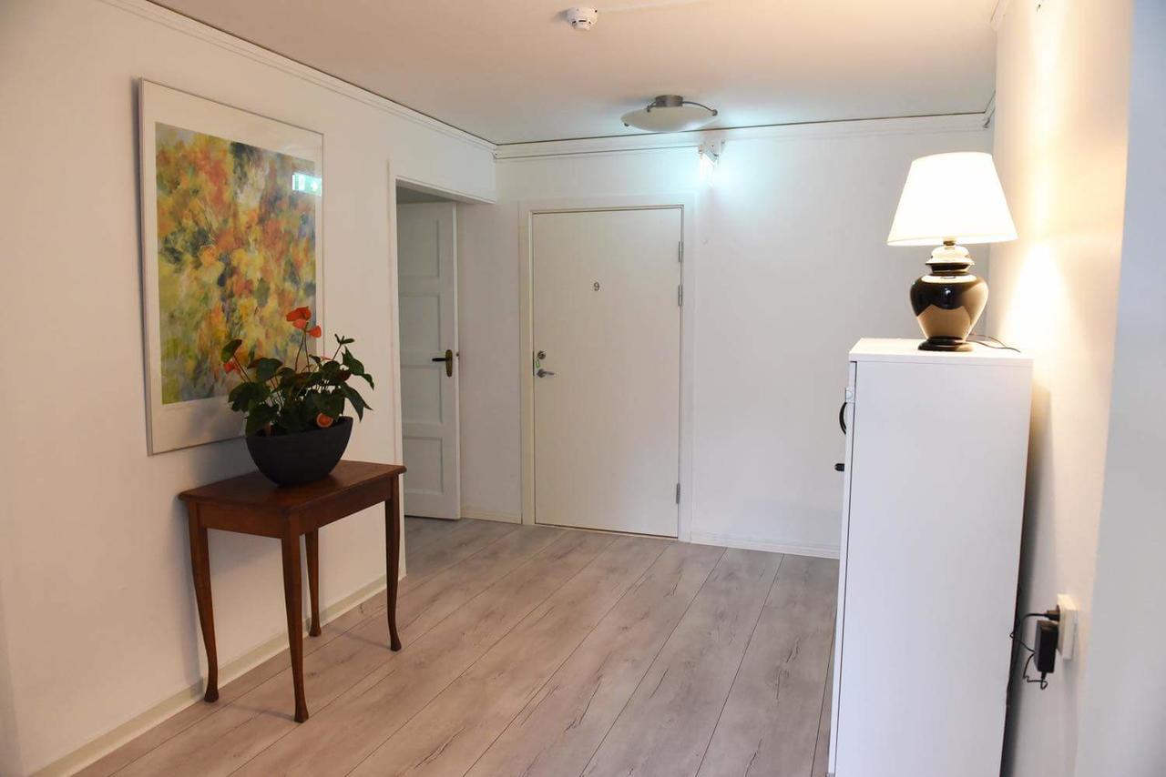 Vaesterhoejdsgarden Skovde Luaran gambar